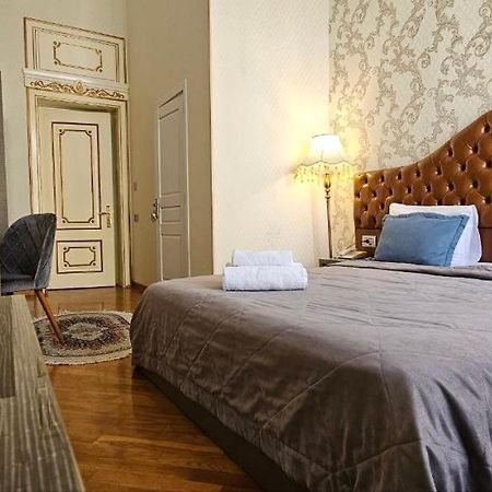 Pilot City Hotel Baku Bagian luar foto