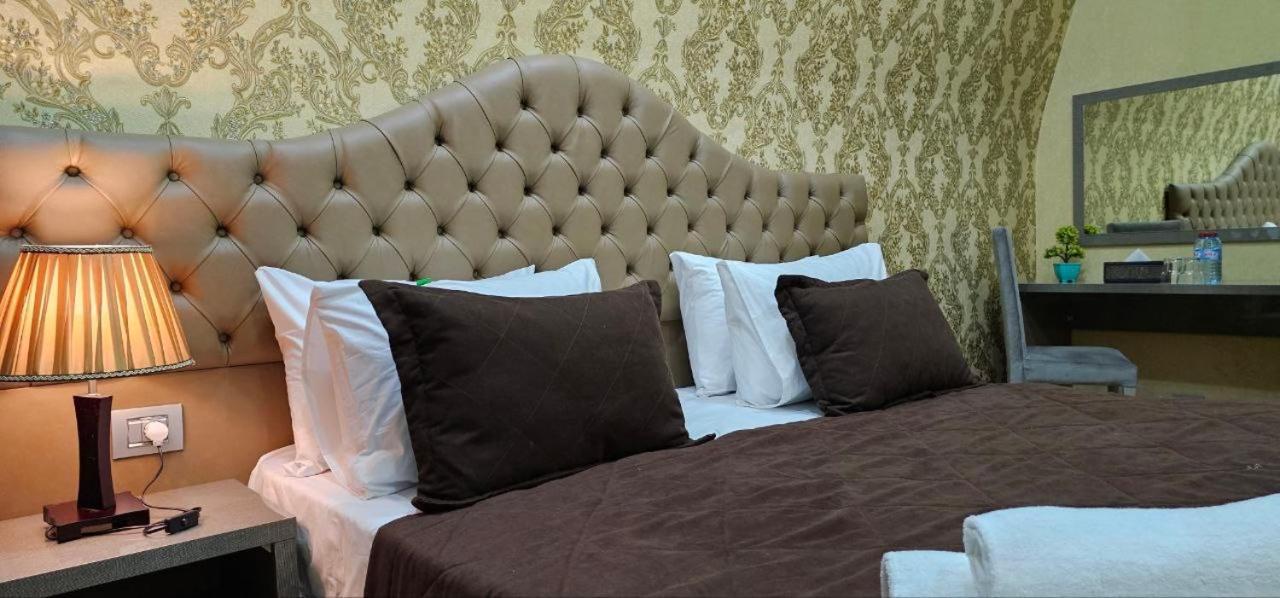 Pilot City Hotel Baku Bagian luar foto