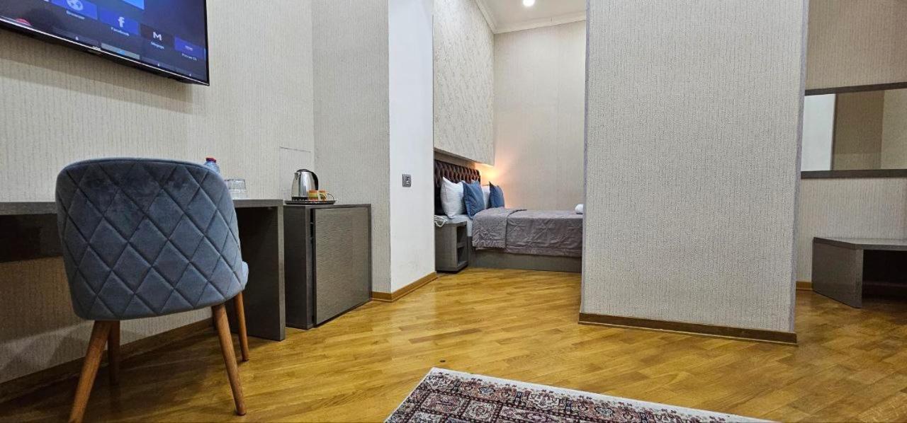 Pilot City Hotel Baku Bagian luar foto