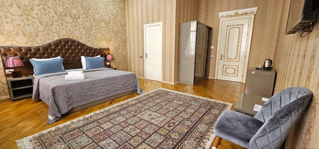Pilot City Hotel Baku Bagian luar foto
